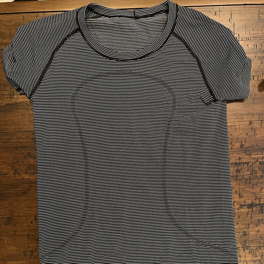 lululemon black and white striped swiftly tech tshirt